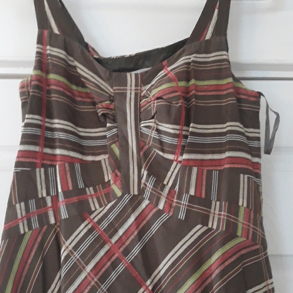 Dress - Picture 2 of 3